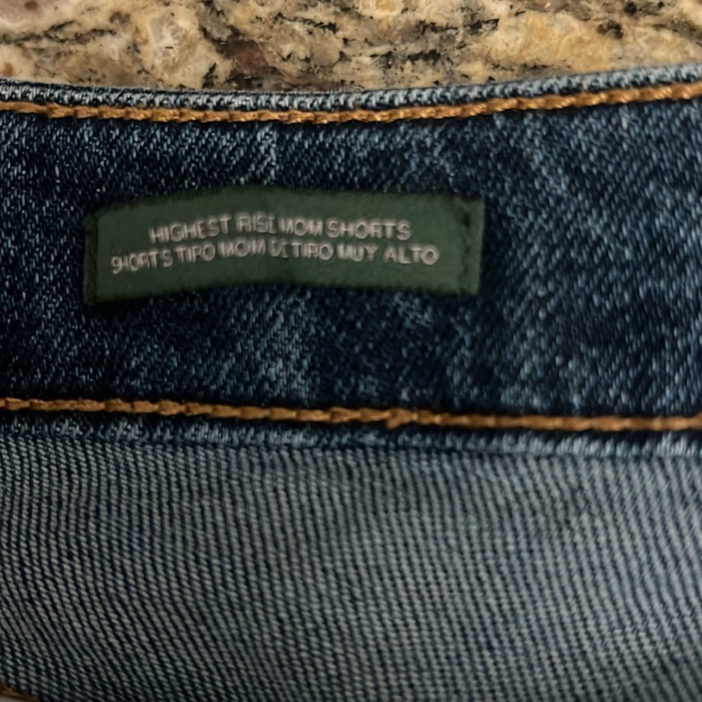High rise jean shorts - Picture 4 of 4